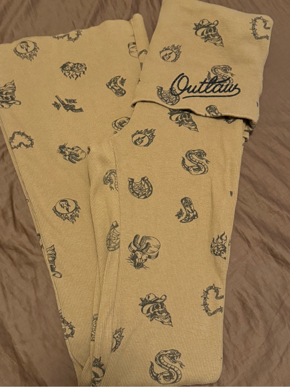 Outlaw High Waisted Printed Pants - Tan - Picture 2 of 5